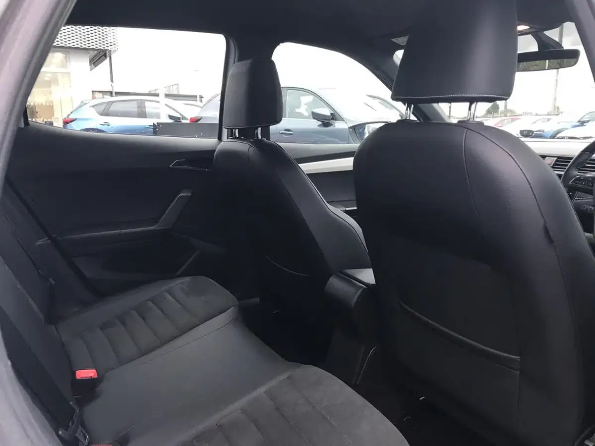 2021-seat-arona-10-tsi-xcellence-lux-110ps-big-7