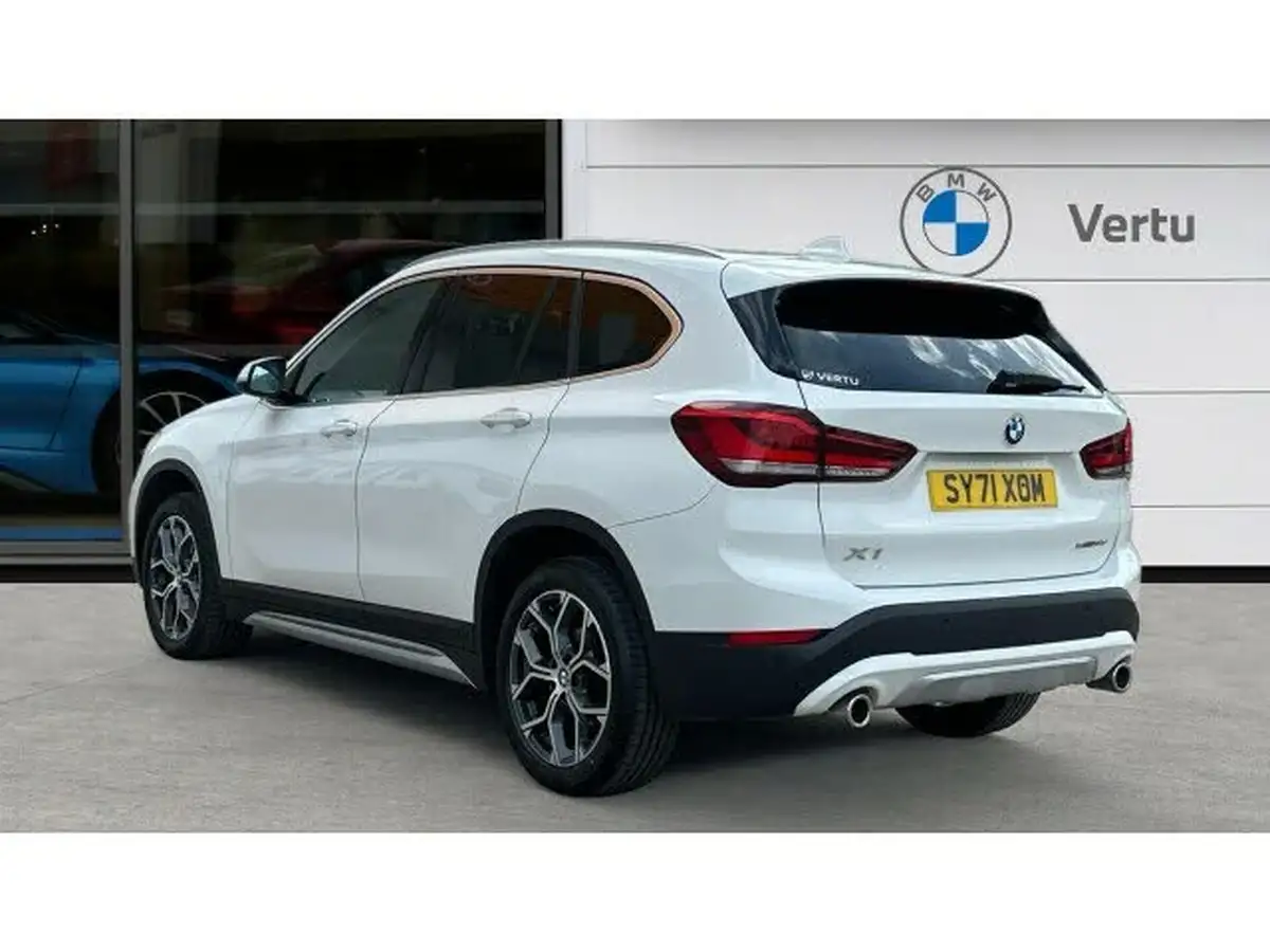 2022-bmw-x1-20td-sdrive18d-xline-sport-auto-big-1