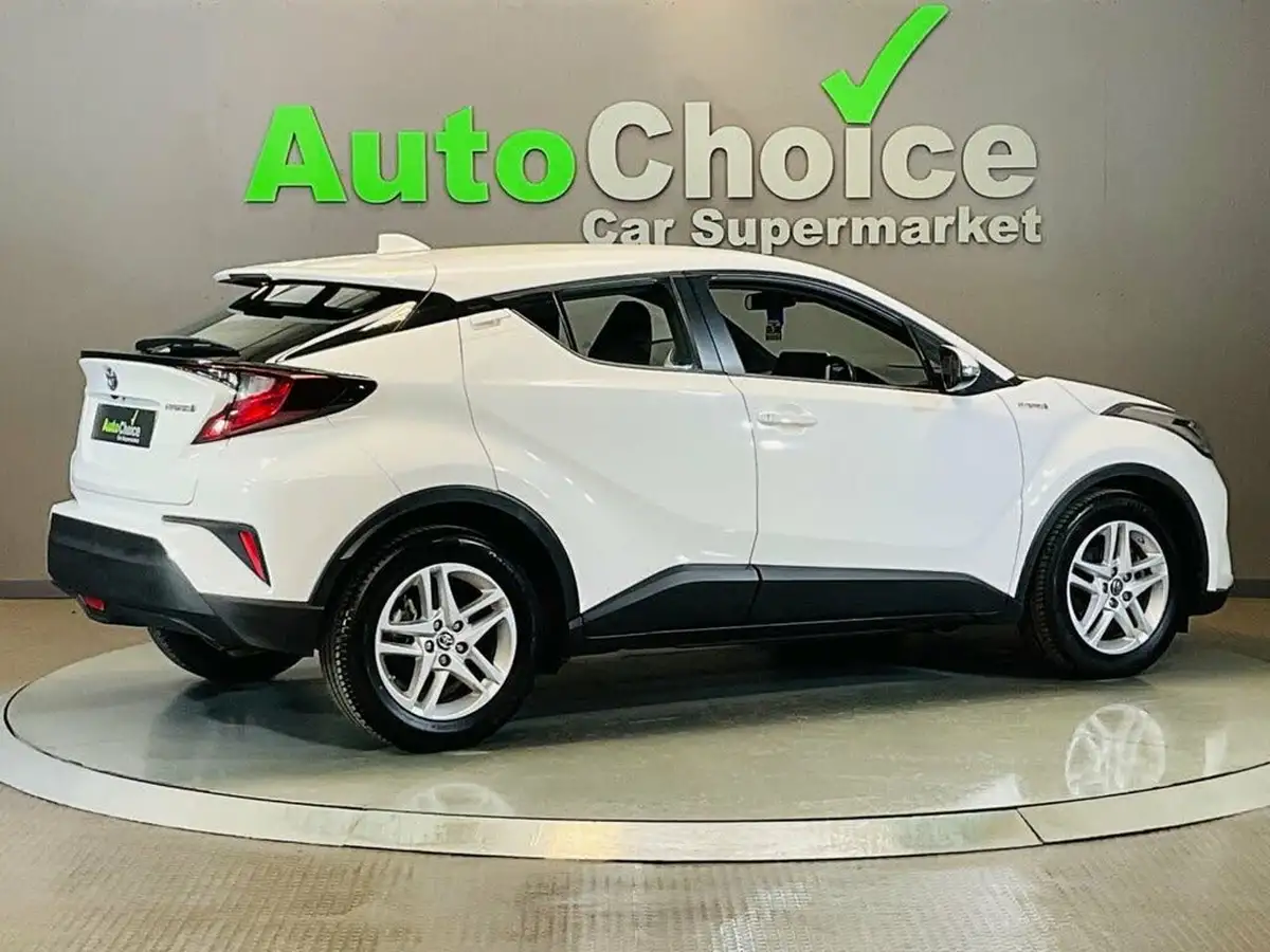 2020-toyota-c-hr-18-vvt-i-icon-parking-pack-big-16