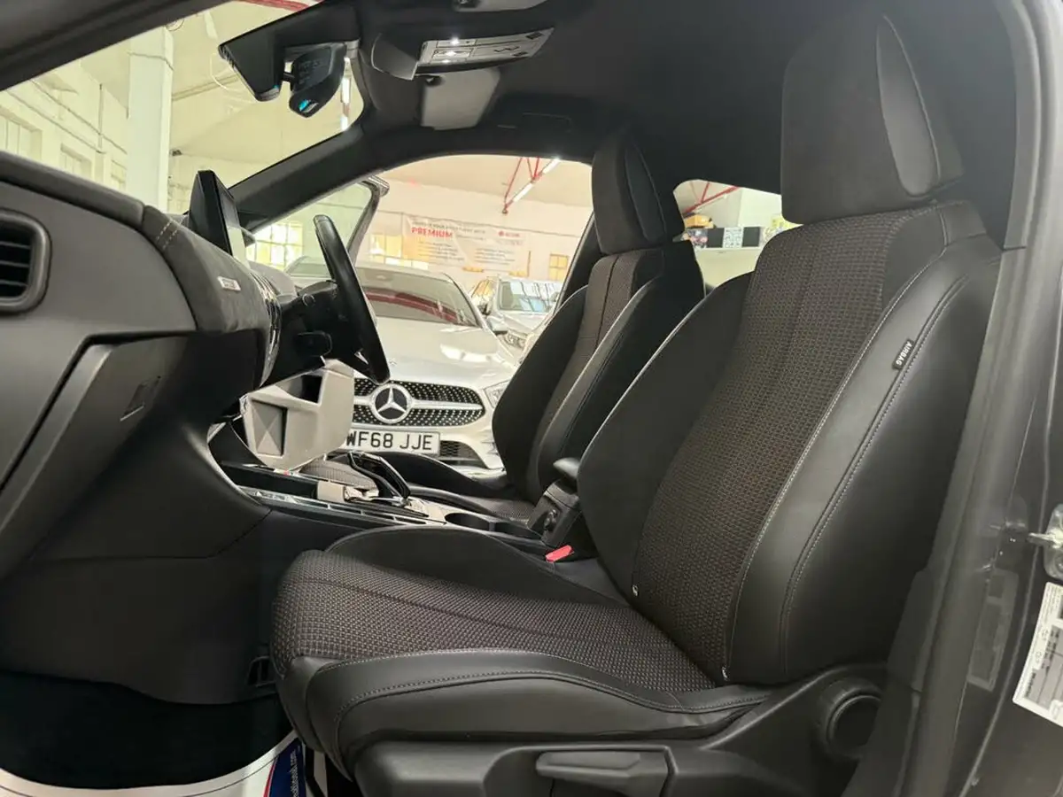 2021-ds-ds-3-crossback-e-tense-performance-line-big-33