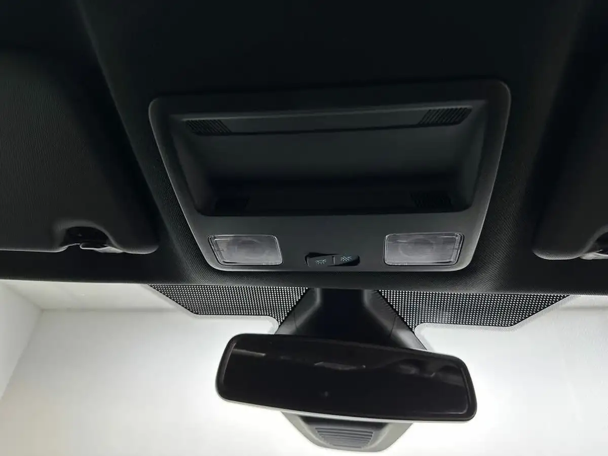 2022-ford-fiesta-10t-st-line-100ps-5d-big-28