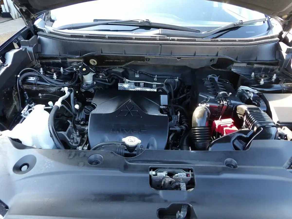 2015-mitsubishi-asx-16-3-big-11