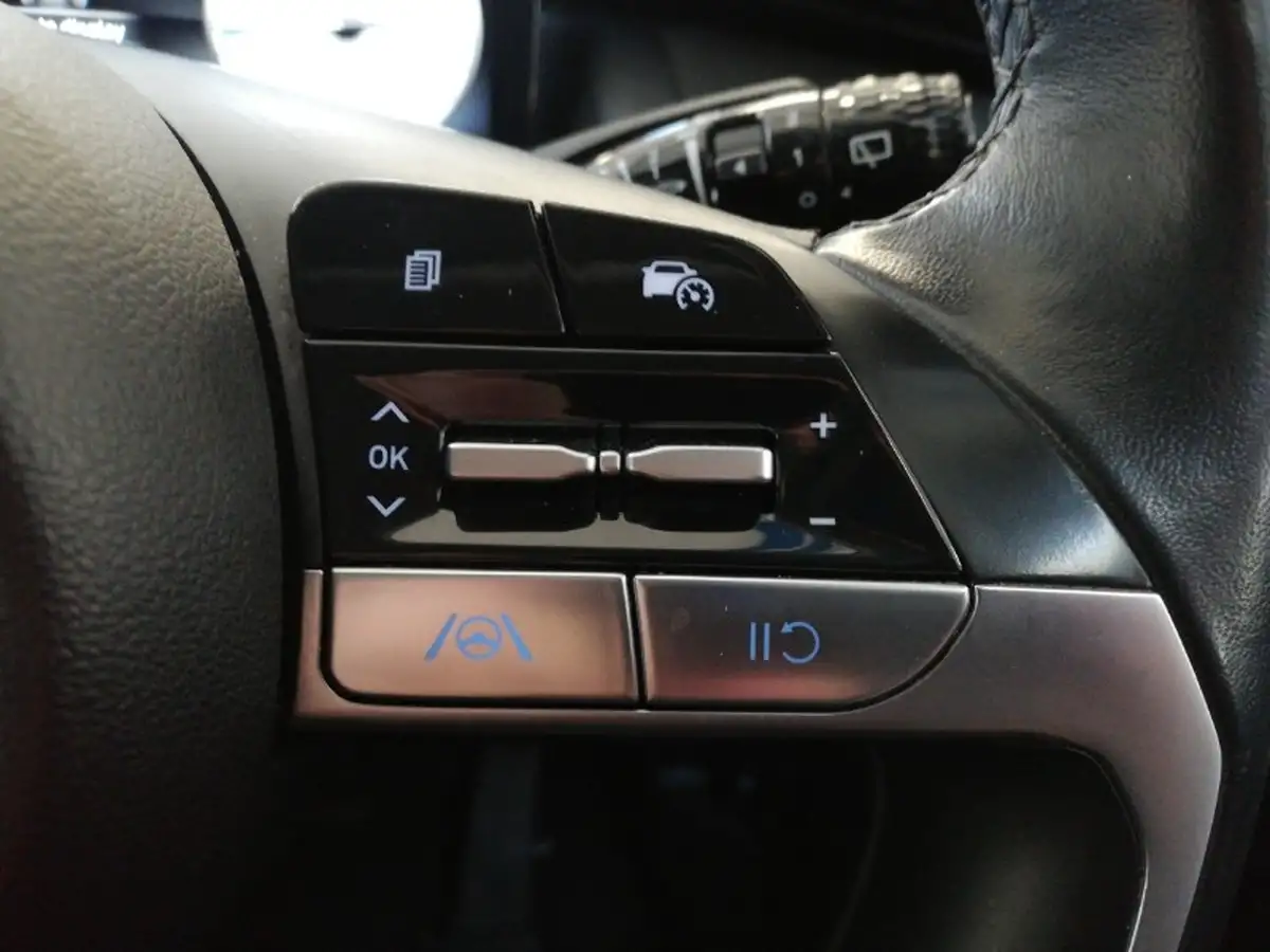 2019-toyota-aygo-10-vvt-i-x-play-big-14