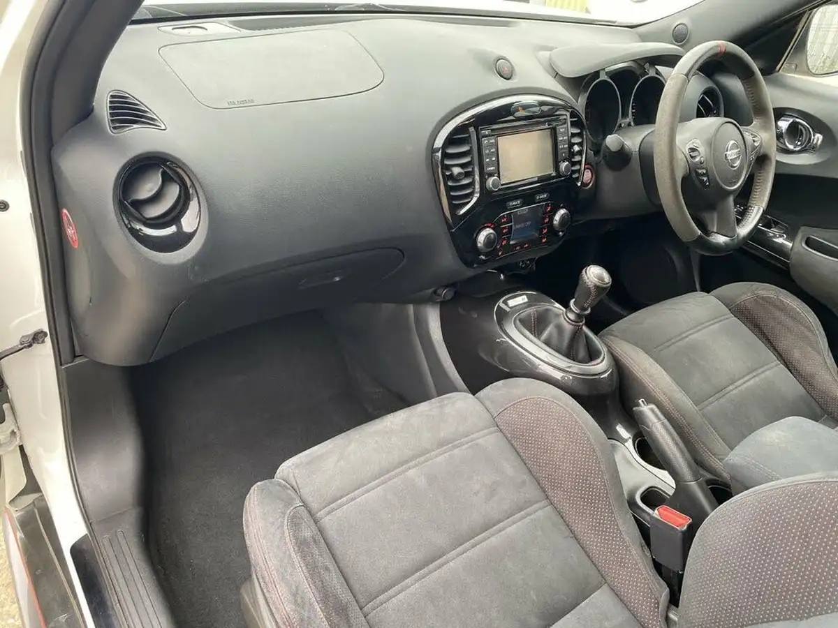 2014-nissan-juke-16-nismo-big-22