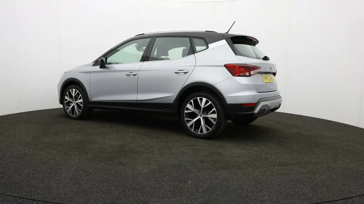 2023-seat-arona-10-tsi-xperience-lux-110ps-big-41
