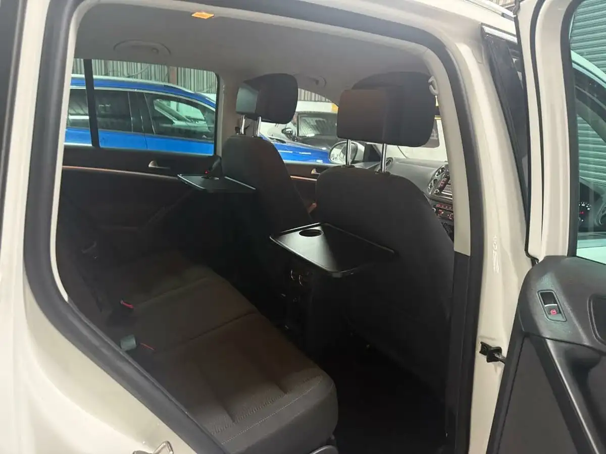 2012-volkswagen-tiguan-20td-se-140ps-4wd-big-16