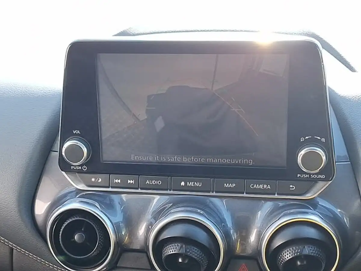 2022-nissan-juke-10-dig-t-n-connecta-big-16