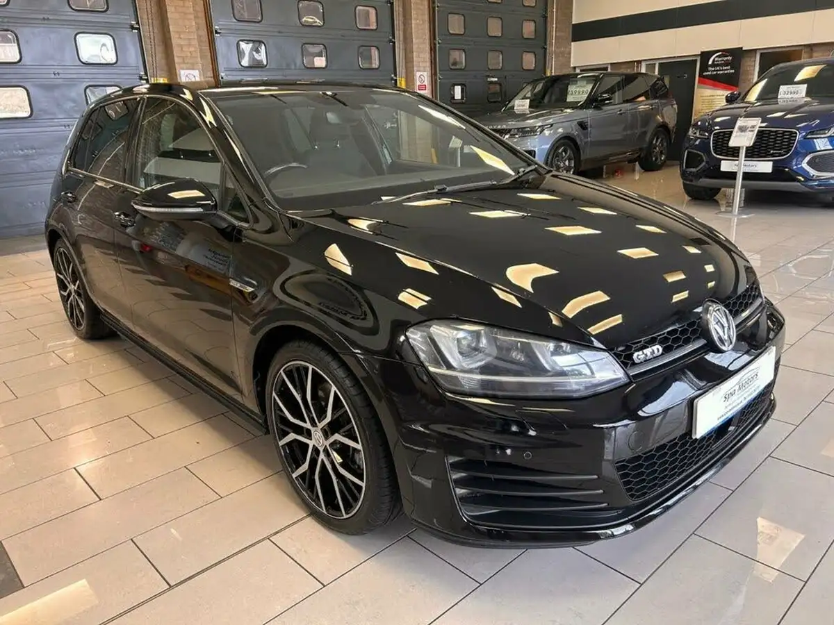 2016-volkswagen-golf-20tdi-gtd-bmt-hatchback-5d-big-0