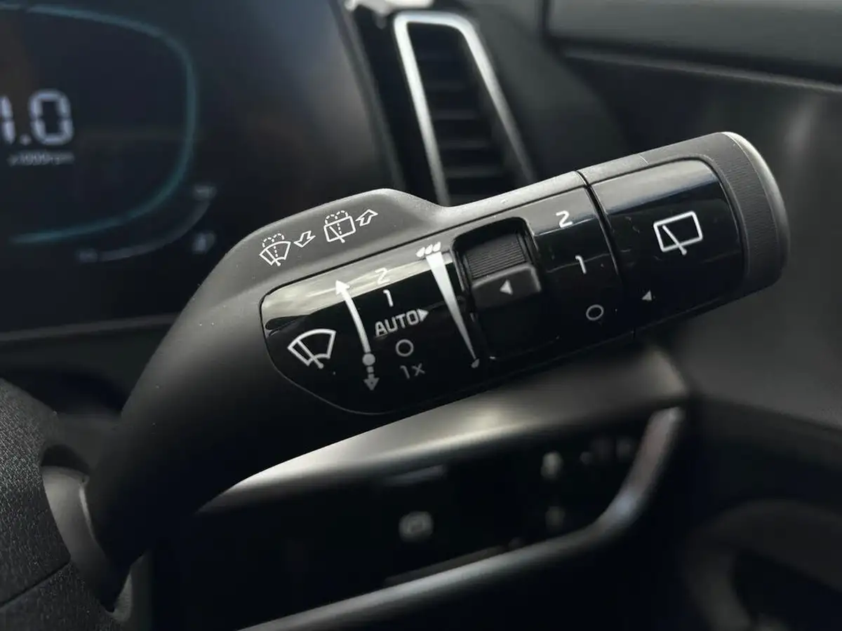 2024-kia-sportage-16-t-gdi-gt-line-157bhp-48v-big-25