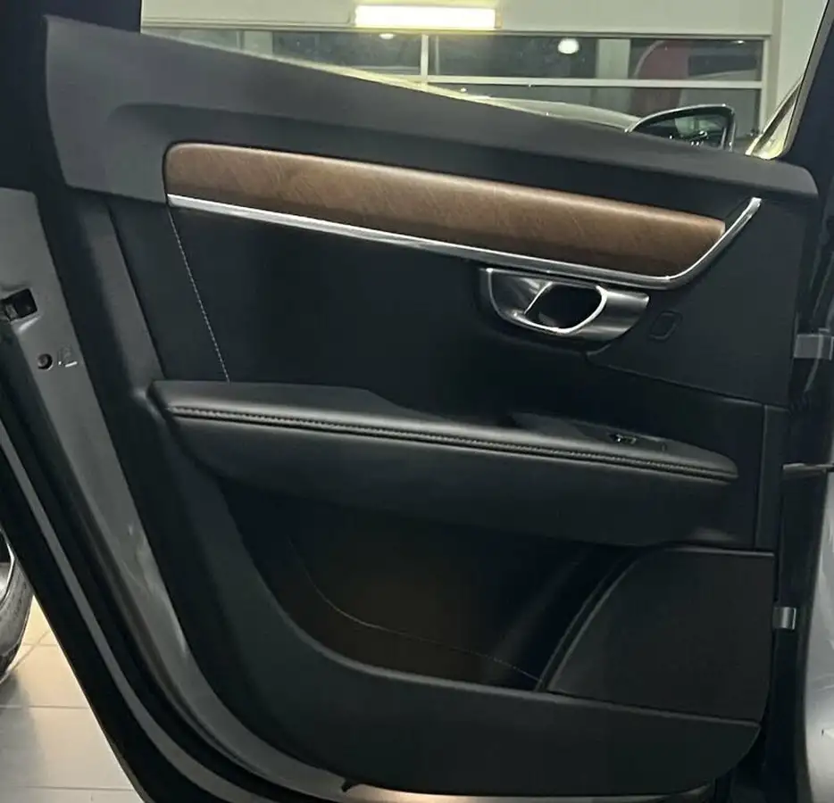 2018-volvo-s90-20td-d5-inscription-awd-big-31