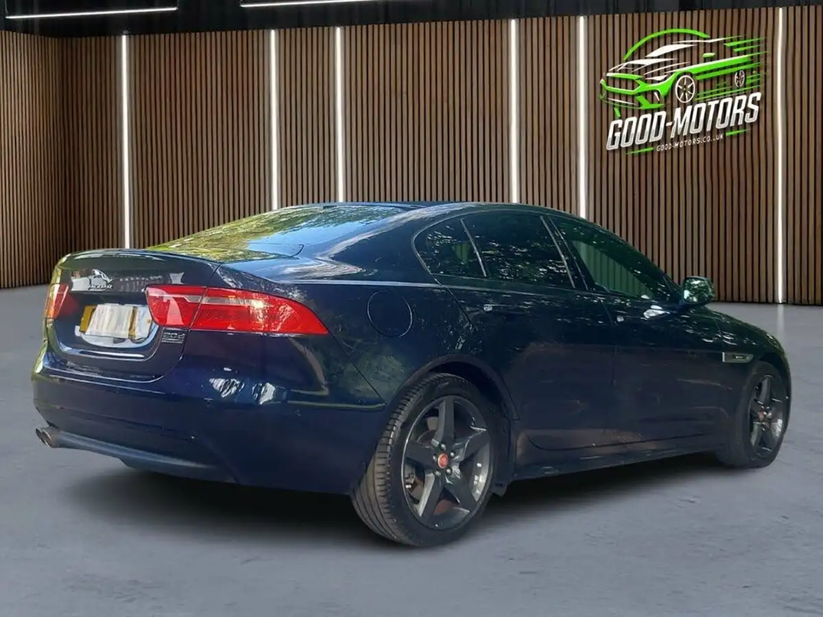 2017-jaguar-xe-20d-r-sport-180ps-awd-1999cc-auto-big-6