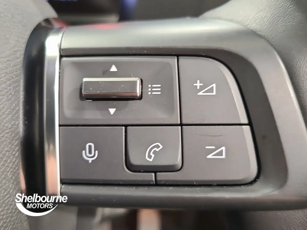 2022-citroen-c4-12-puretech-shine-130ps-big-29