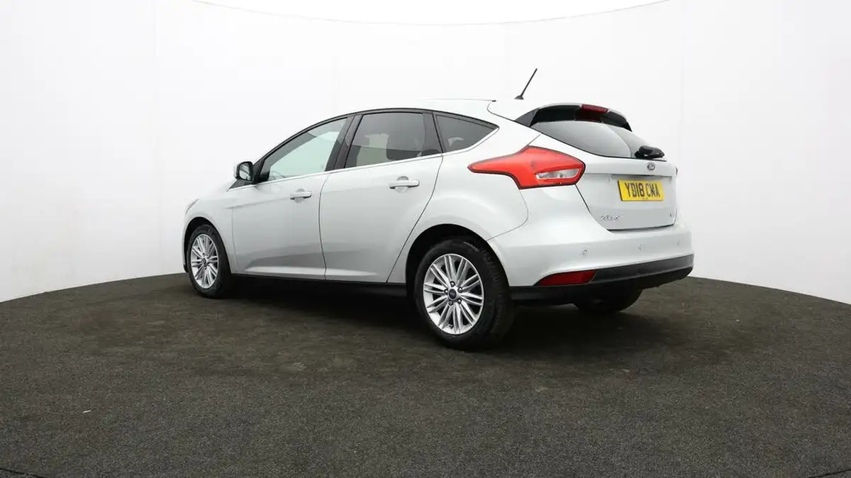 2018-ford-focus-10t-zetec-edition-125ps-hatchback-auto-big-66