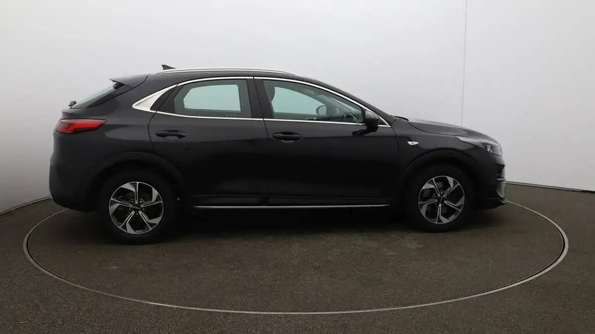 2022-kia-xceed-10-t-gdi-2-big-8