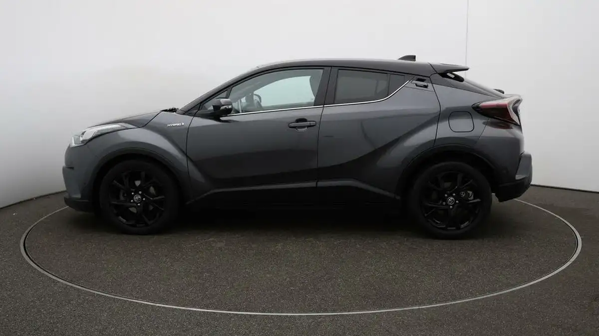 2019-toyota-c-hr-18-vvt-i-dynamic-big-57