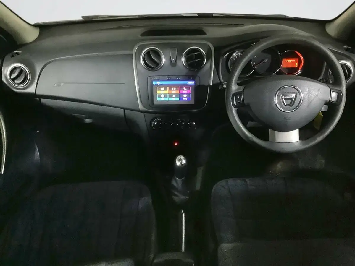 2016-dacia-sandero-stepway-09-tce-laureate-big-2
