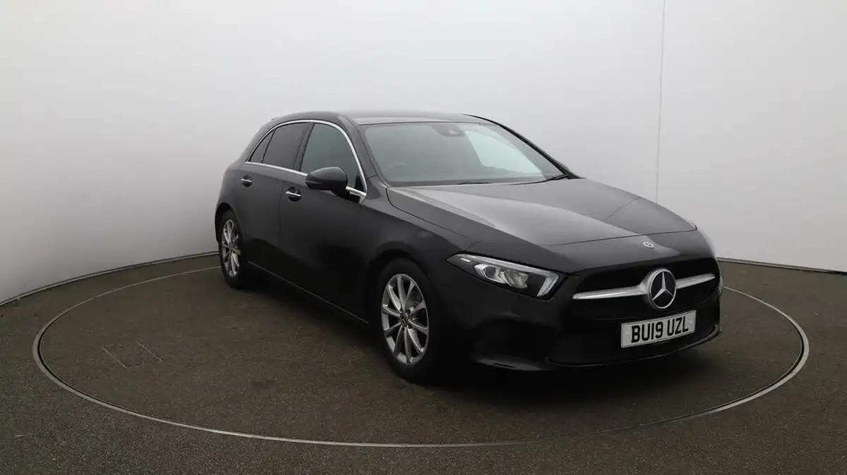 2019-mercedes-benz-a-class-15d-a180d-sport-premium-hatchback-5d-7g-dct-big-35
