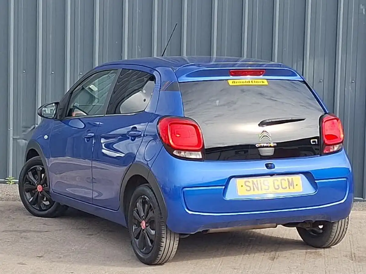 2019-citroen-c1-10-vti-airscape-urban-ride-big-1