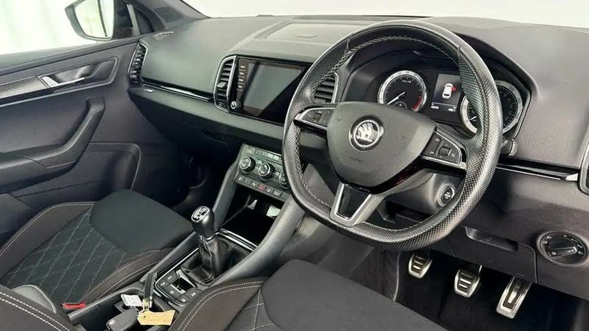 2018-skoda-karoq-20tdi-sportline-150ps-big-5