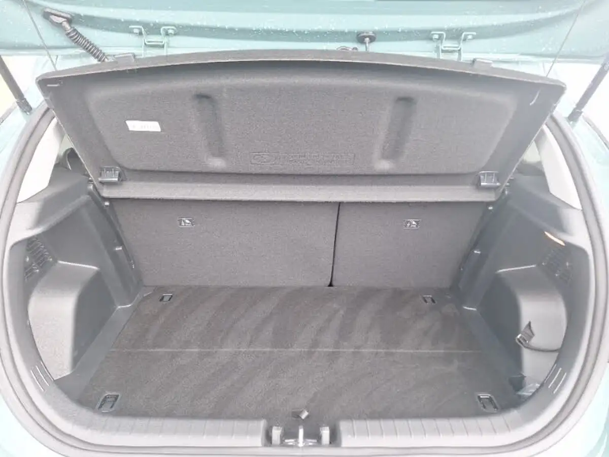 2024-hyundai-i20-10-t-gdi-premium-big-7