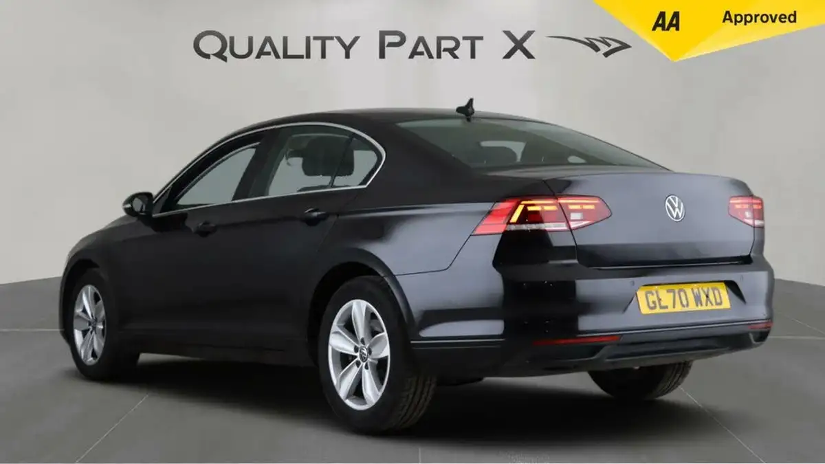 2020-volkswagen-passat-20tdi-se-nav-150ps-saloon-4d-dsg-big-4