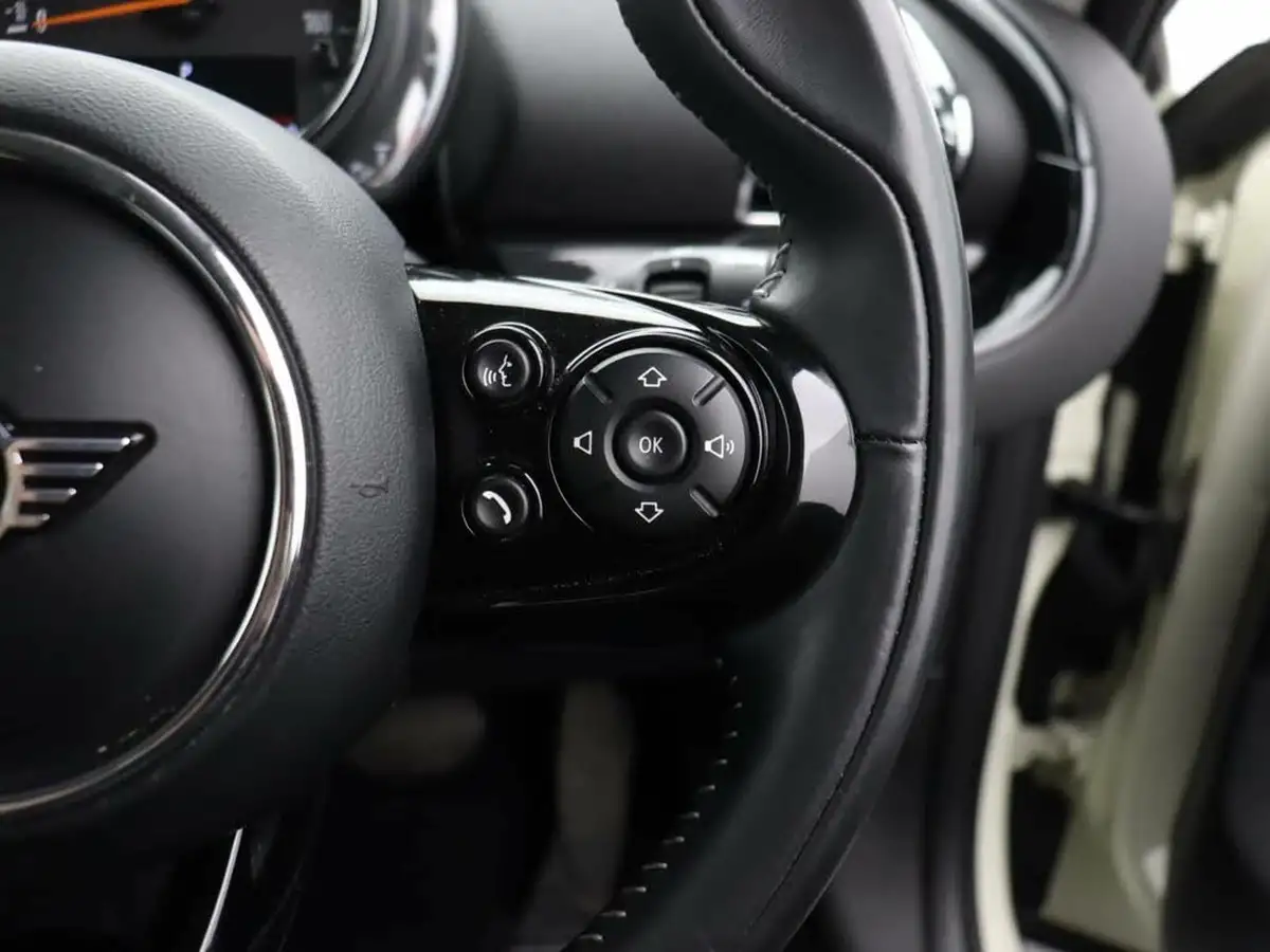 2019-mini-clubman-15-cooper-exclusive-auto-big-35