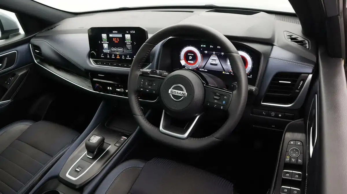 2022-nissan-qashqai-13-dig-t-tekna-158ps-xtronic-big-9