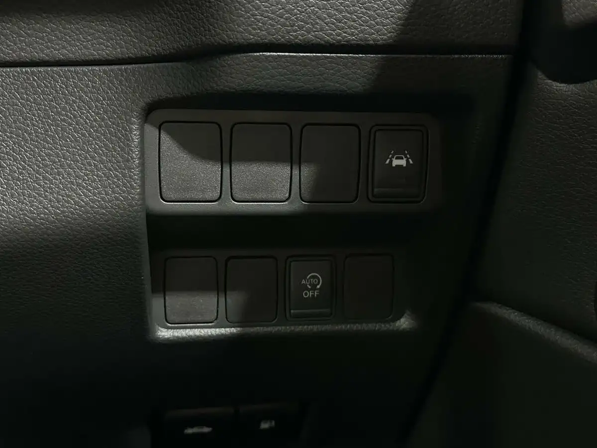 2017-nissan-qashqai-16-dig-t-tekna-big-15