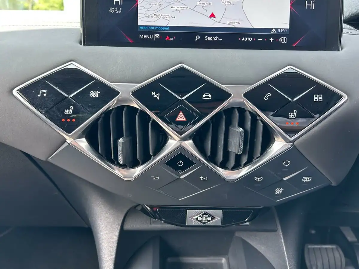 2020-ds-ds-3-crossback-12-puretech-prestige-155ps-eat8-big-18