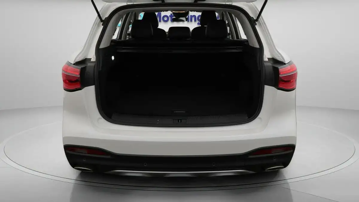 2022-mg-hs-15t-gdi-excite-162ps-dct-big-17