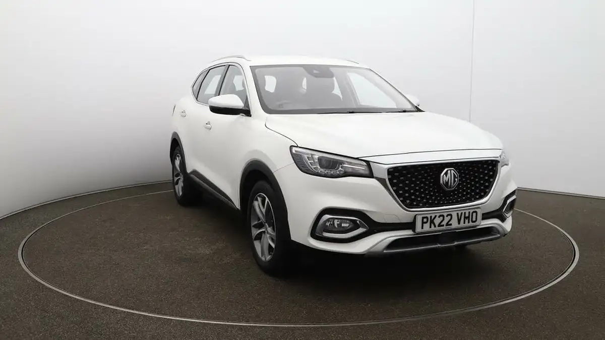 2022-mg-hs-15t-gdi-excite-162ps-dct-big-41