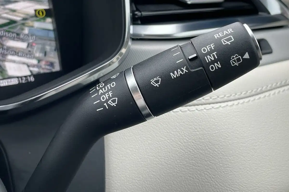 2024-jaguar-f-pace-20-p400e-r-dynamic-se-black-90th-anniversary-edition-big-64