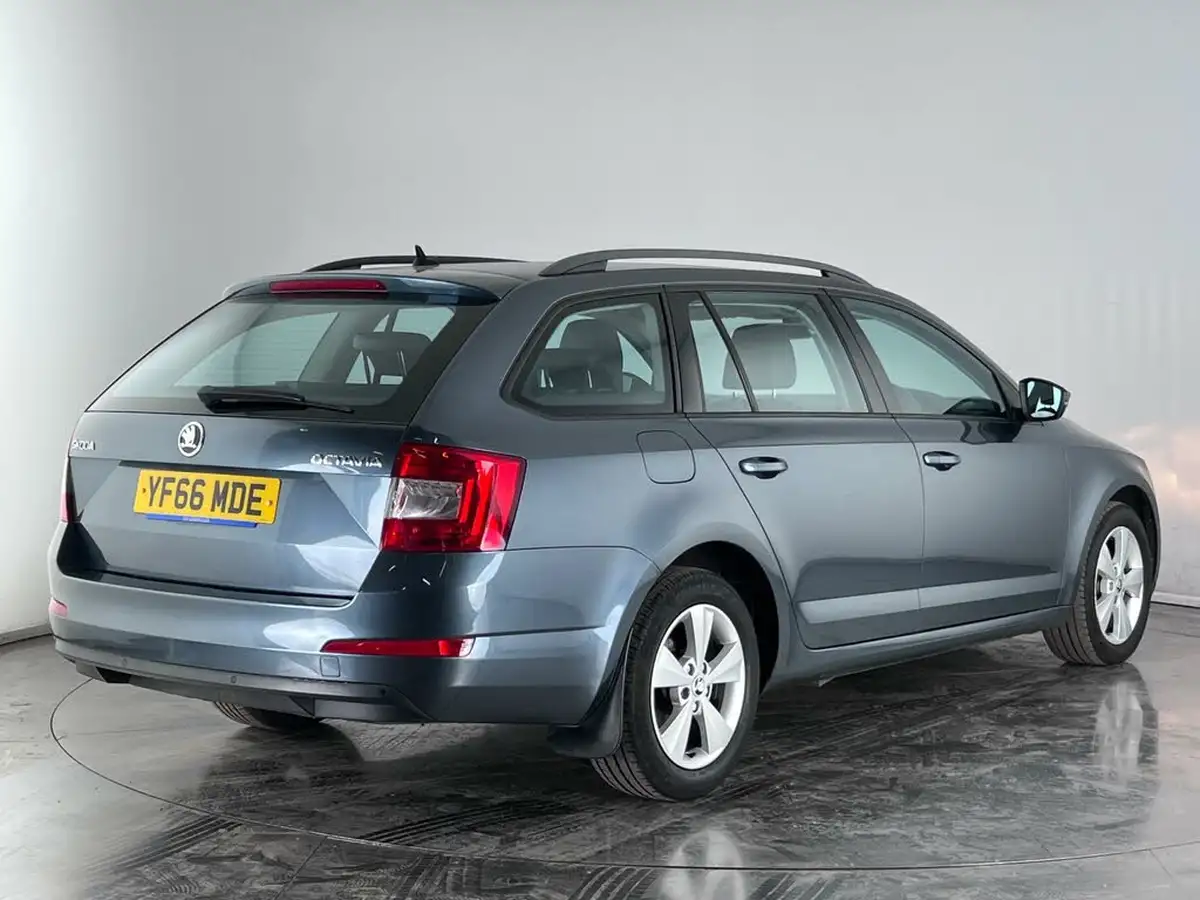 2016-skoda-octavia-14-tsi-se-l-estate-dsg-big-4