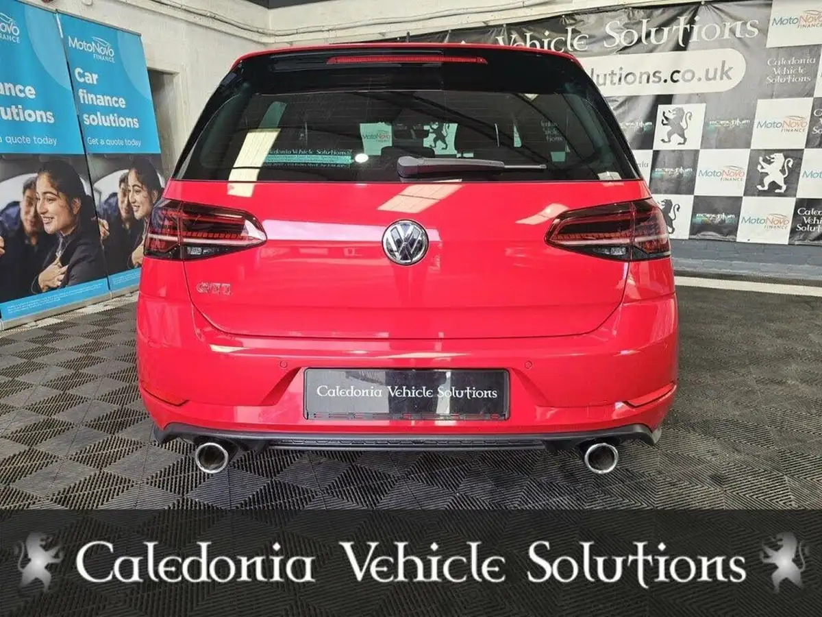 2018-volkswagen-golf-20-tsi-gti-performance-ss-5d-big-65