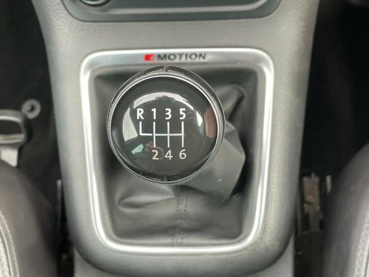 2015-volkswagen-tiguan-20tdi-r-line-edition-150ps-big-24