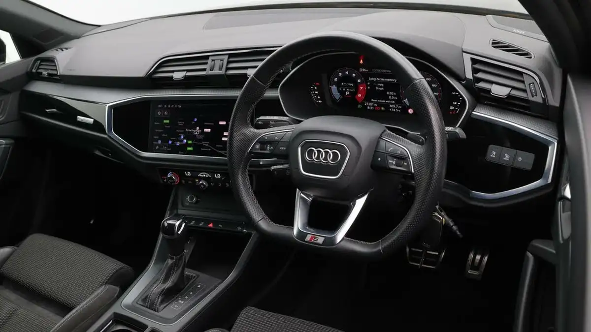 2022-audi-q3-15-35-tfsi-black-edition-cod-sportback-s-tronic-big-9