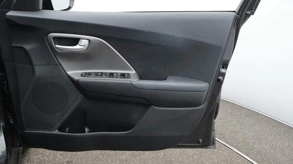 2022-kia-e-niro-ev-2-64-big-15