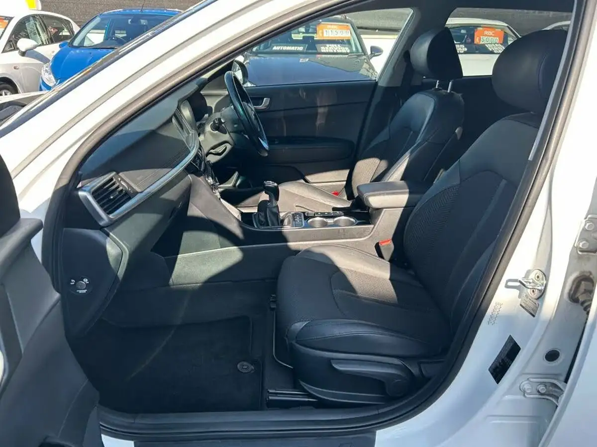 2019-kia-optima-16crdi-3-sportswagon-5d-big-20