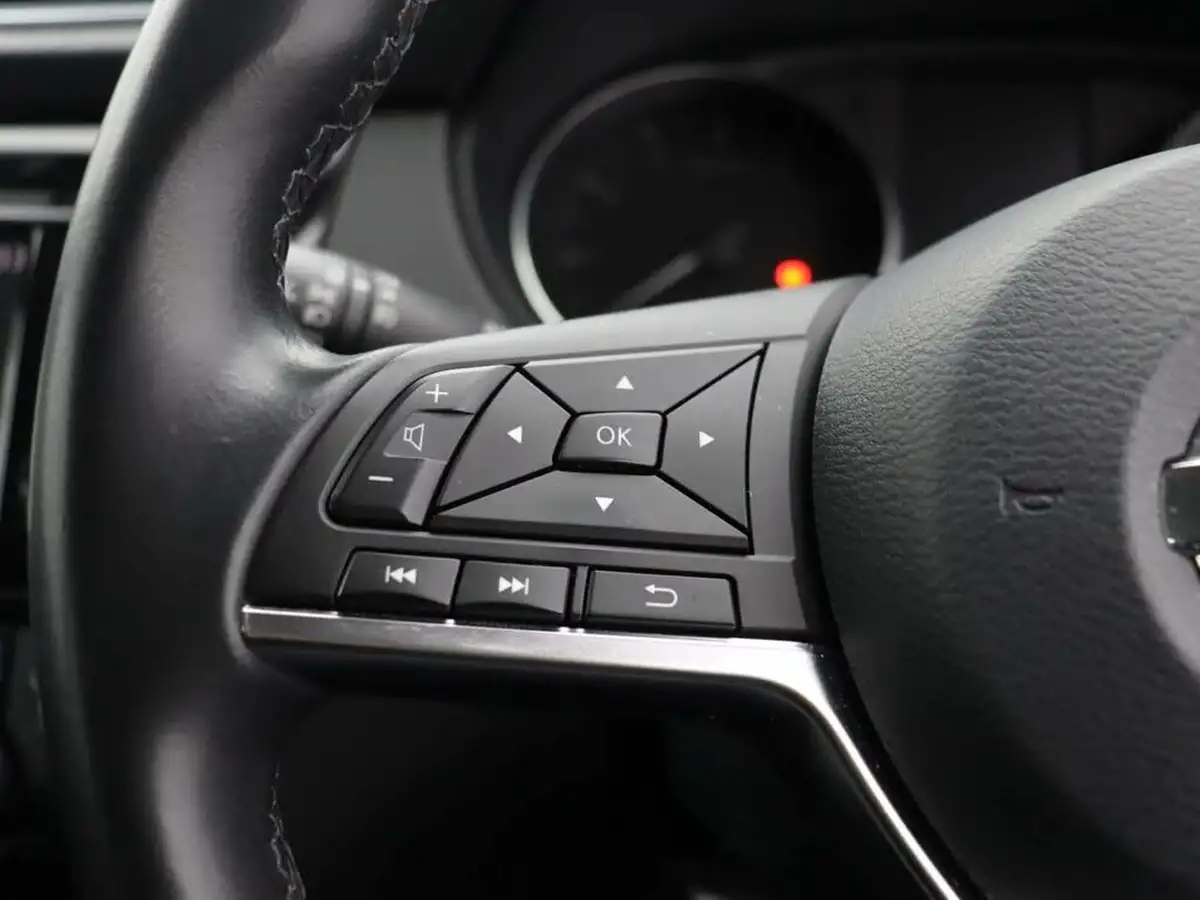 2020-nissan-qashqai-13-dig-t-acenta-premium-160ps-big-15