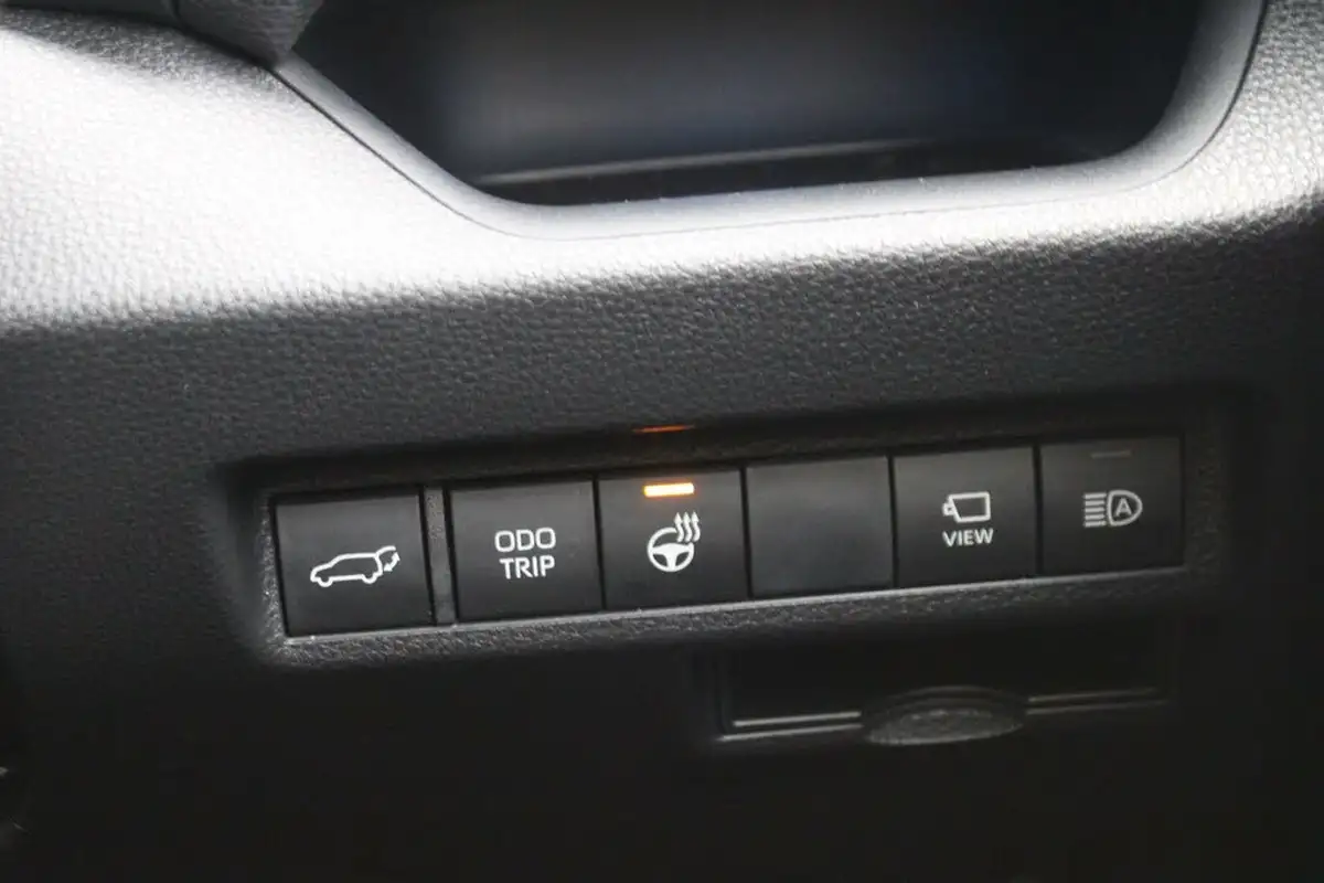 2024-toyota-rav4-25-vvt-i-gr-sport-302bhp-plug-in-big-33