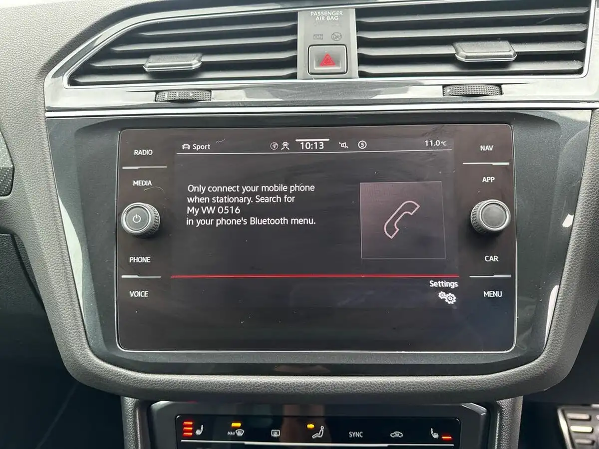 2021-volkswagen-tiguan-big-20