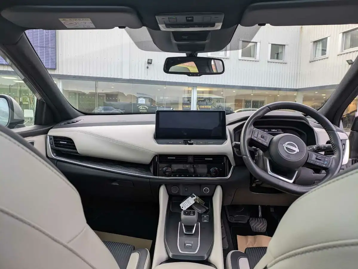 2023-nissan-qashqai-13-dig-t-tekna-158ps-xtronic-big-12
