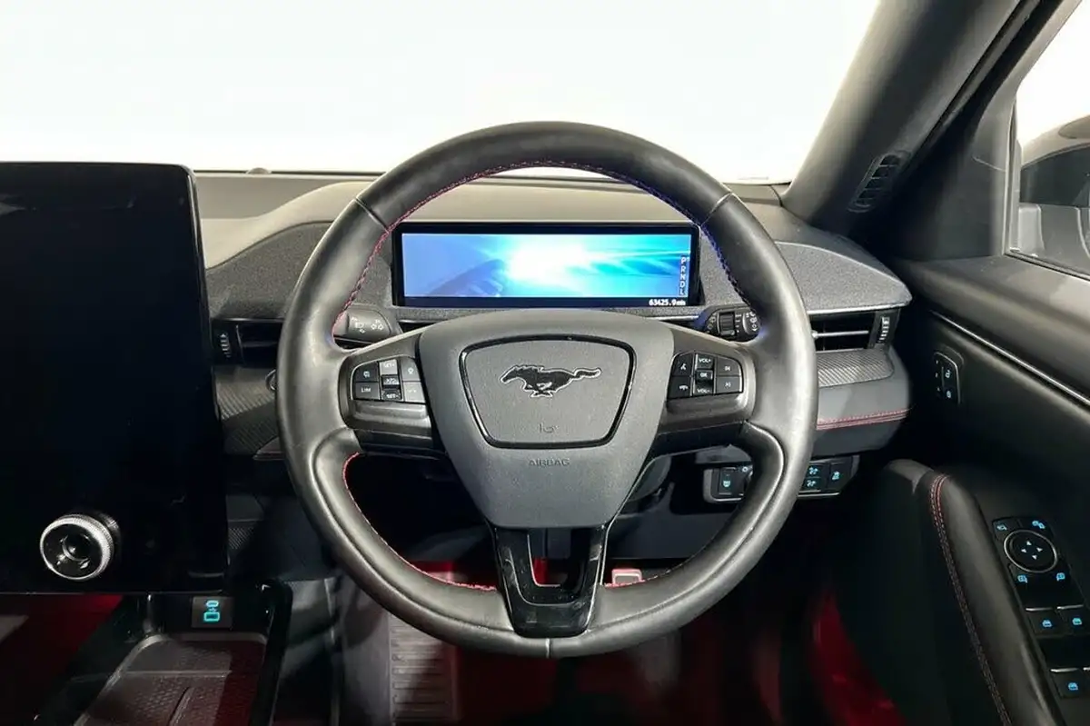 2022-ford-mustang-mach-e-e-standard-range-awd-big-11