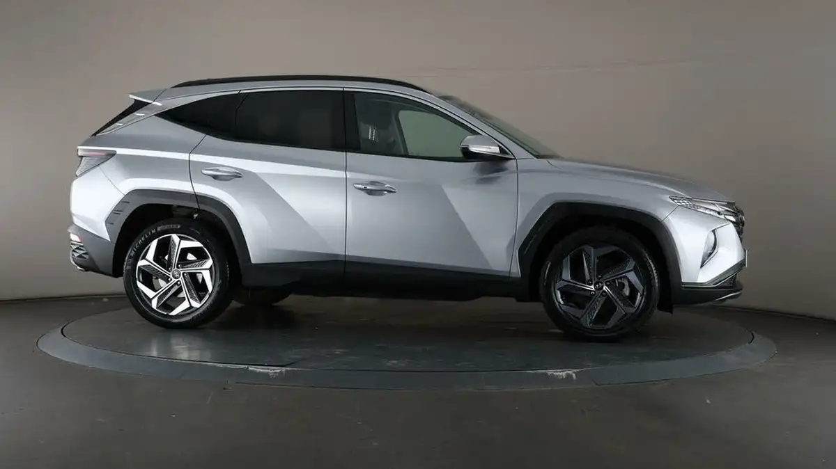 2022-hyundai-tucson-16-t-gdi-premium-230ps-hybrid-auto-big-50