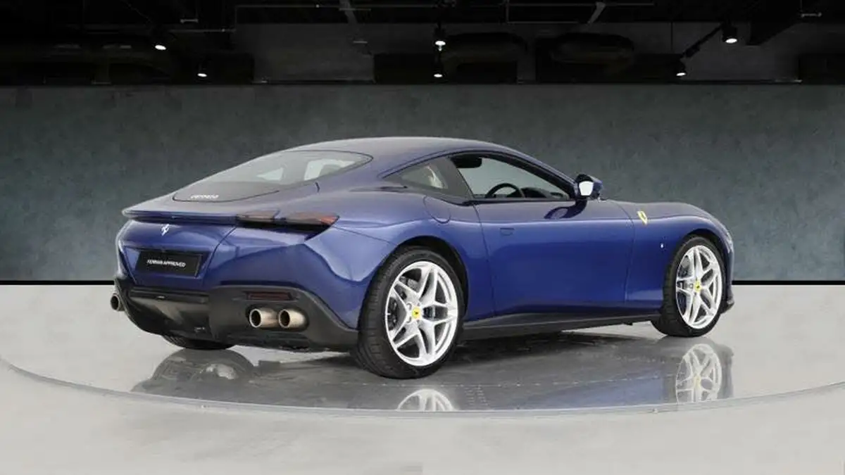 2022-ferrari-roma-38t-v8-f1-dct-ss-620ps-coupe-big-3