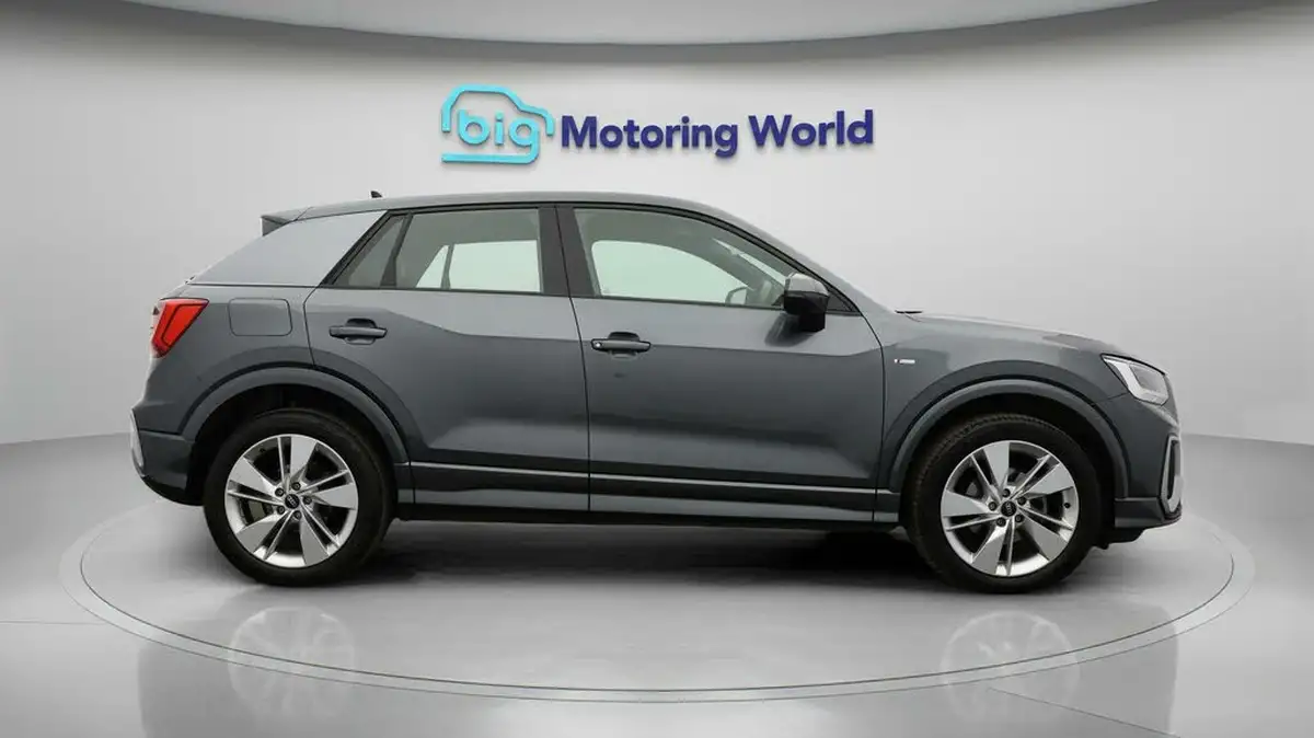 2021-audi-q2-15-35-tfsi-s-line-tronic-big-7