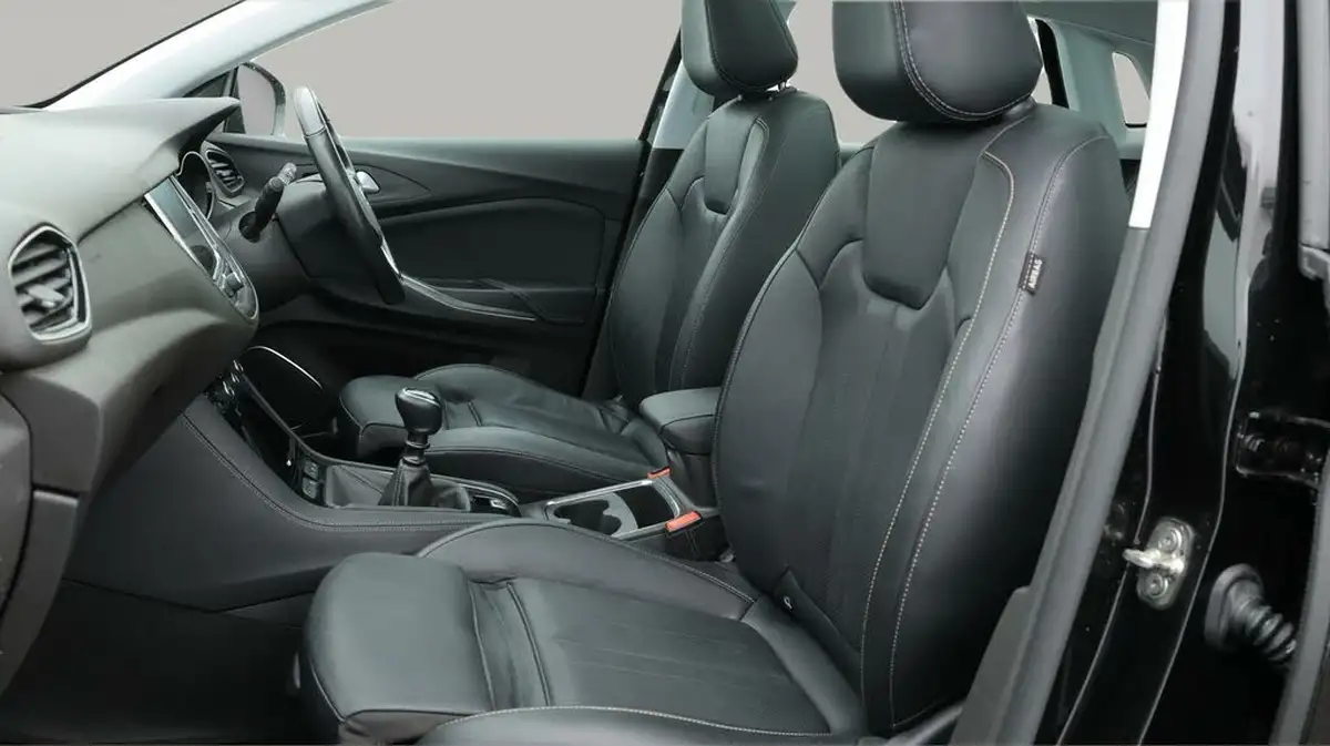 2021-vauxhall-grandland-x-15td-elite-nav-big-14