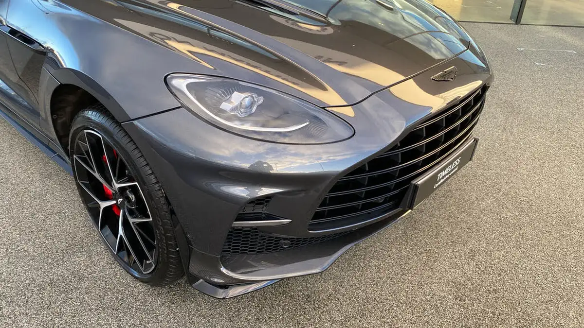 2024-aston-martin-dbx-40-v8-big-14