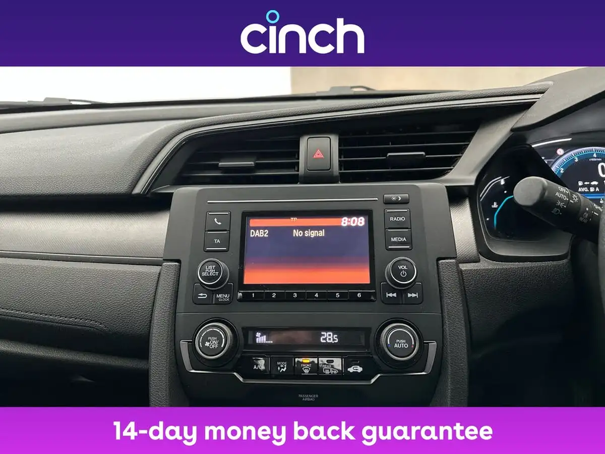 2018-honda-civic-10-vtec-turbo-se-126ps-hatchback-5d-big-11