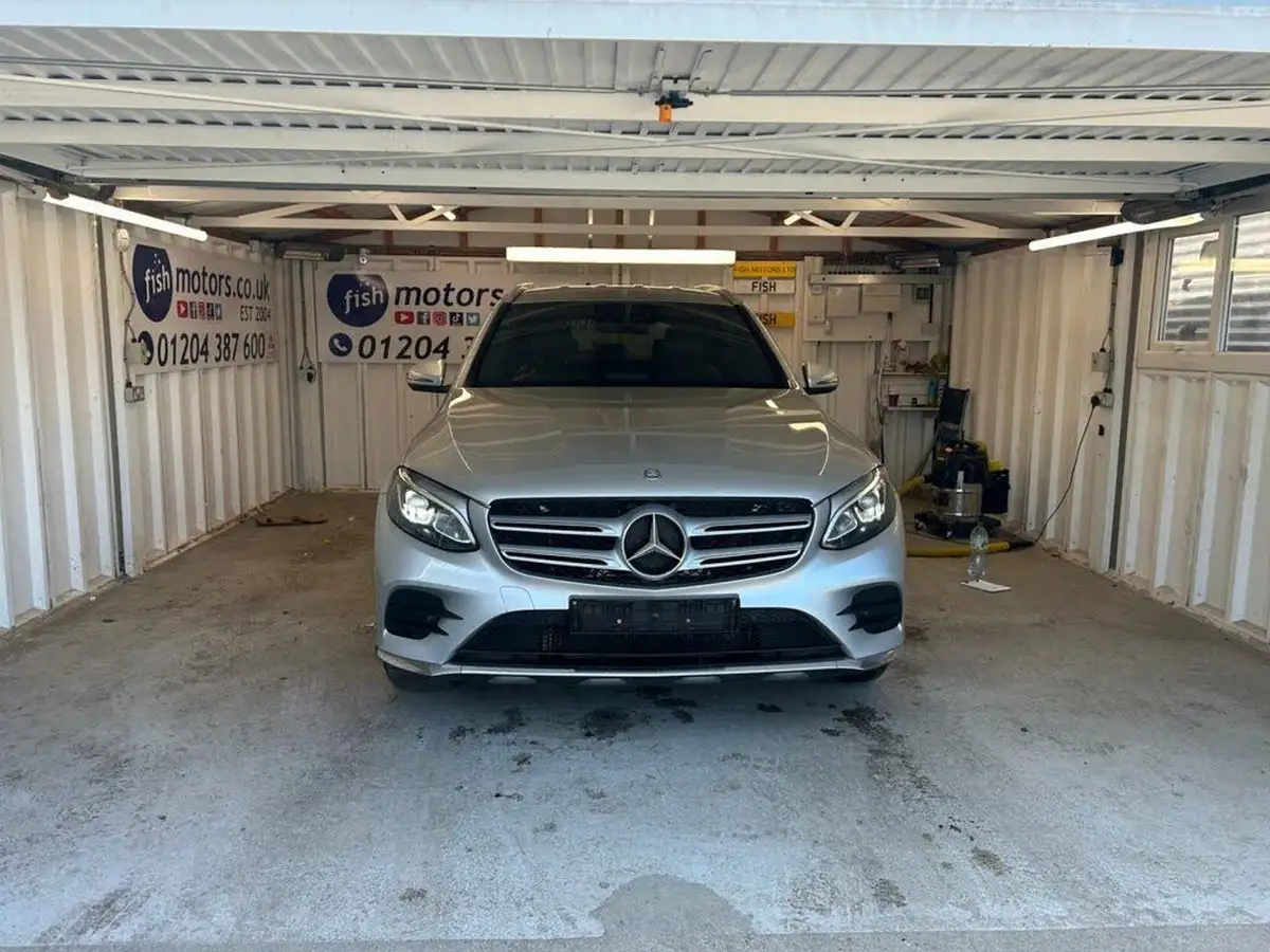 2015-mercedes-benz-glc-class-21d-glc250d-amg-line-ss-big-25